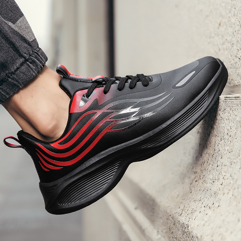 Nove modne sportske cipele na vezanje Crne muške personalizirane vulkanizirane cipele Ležerne udobne, svestrane prozračne muške cipele
