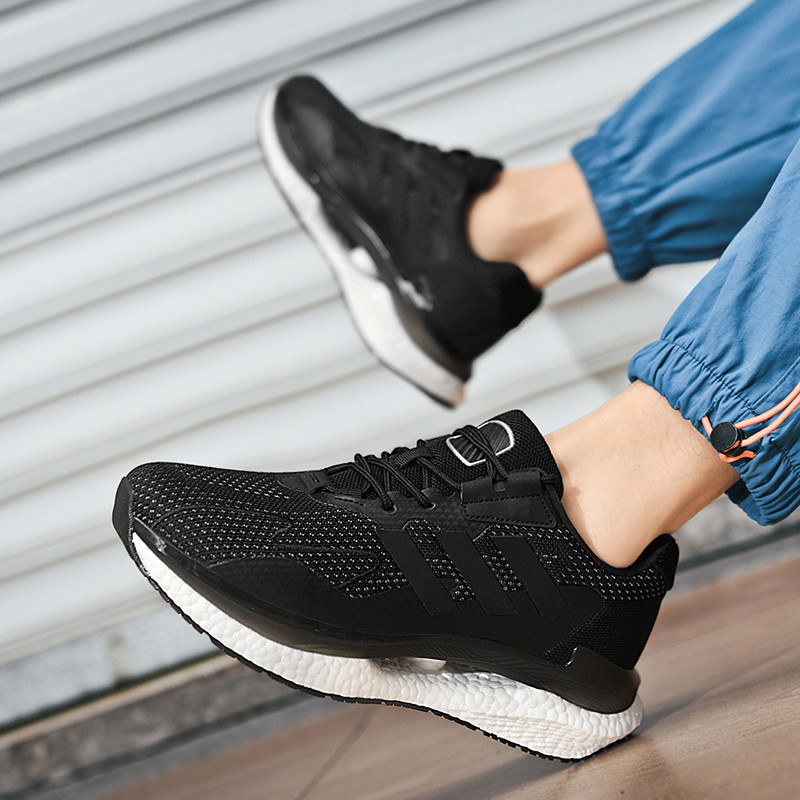 Pantofi de alergare sport Bondi 8 Amortire anti-alunecare respirabilă Pantofi de alergare pentru bărbați Pantofi de sport pentru bărbați, stil de viață, în aer liber, pantofi nou 2023