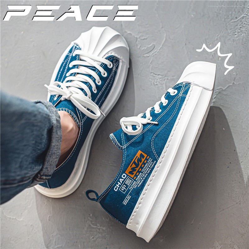 Vyriški drobiniai batai, 2023 m. Nauji pavasariniai plokščio storo pado laisvalaikio neslystantys, patogūs, universalūs, kvėpuojantys tvirti vyriški batai