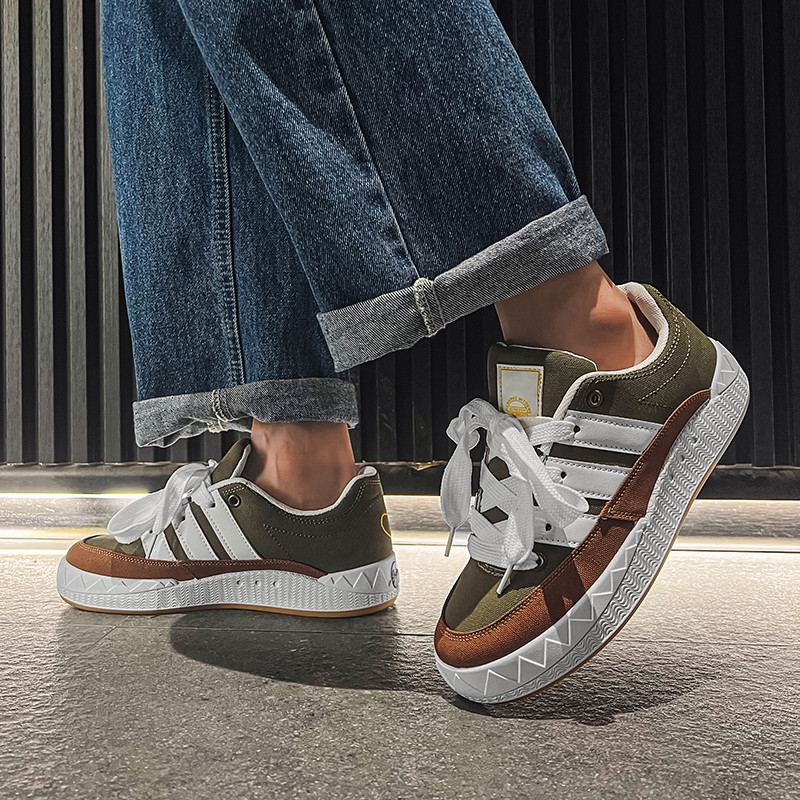 Nové módne pánske ležérne topánky, letné kórejské trendy, protišmykové pánske tenisky, odolné proti opotrebovaniu, priedušné pánske ploché topánky