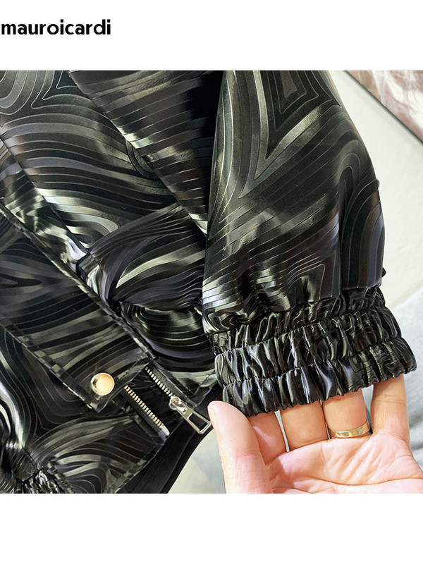 Mauroicardi proljeće jesen hladna kratka crna sjajna geometrijska bomber jakna od umjetne kože muška elegantna luksuzna dizajnerska odjeća s patentnim zatvaračem