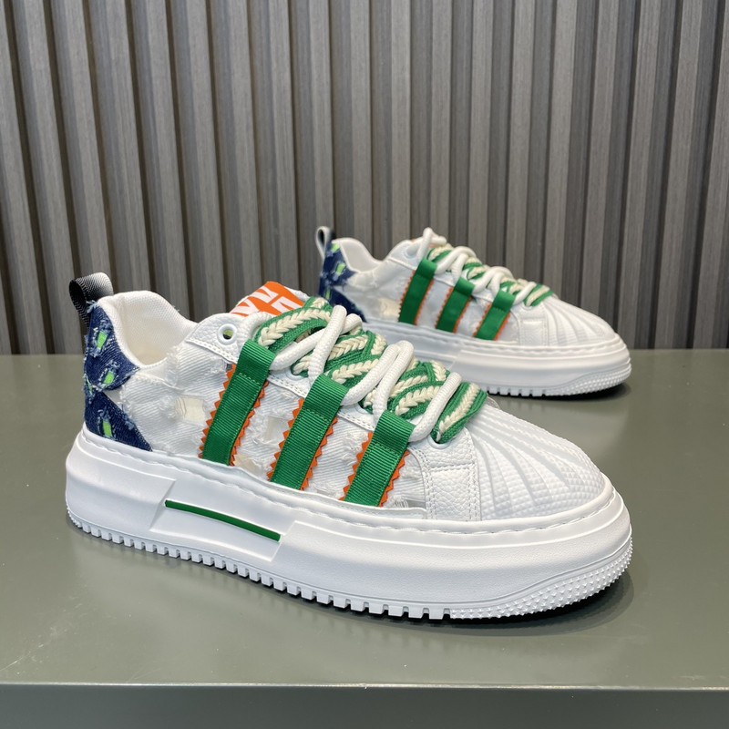 Nova muška ležerna sportska obuća Four Seasons Vulkanizirana obuća Sportska obuća za hodanje Ravnog dna Svestrane prozračne platnene cipele