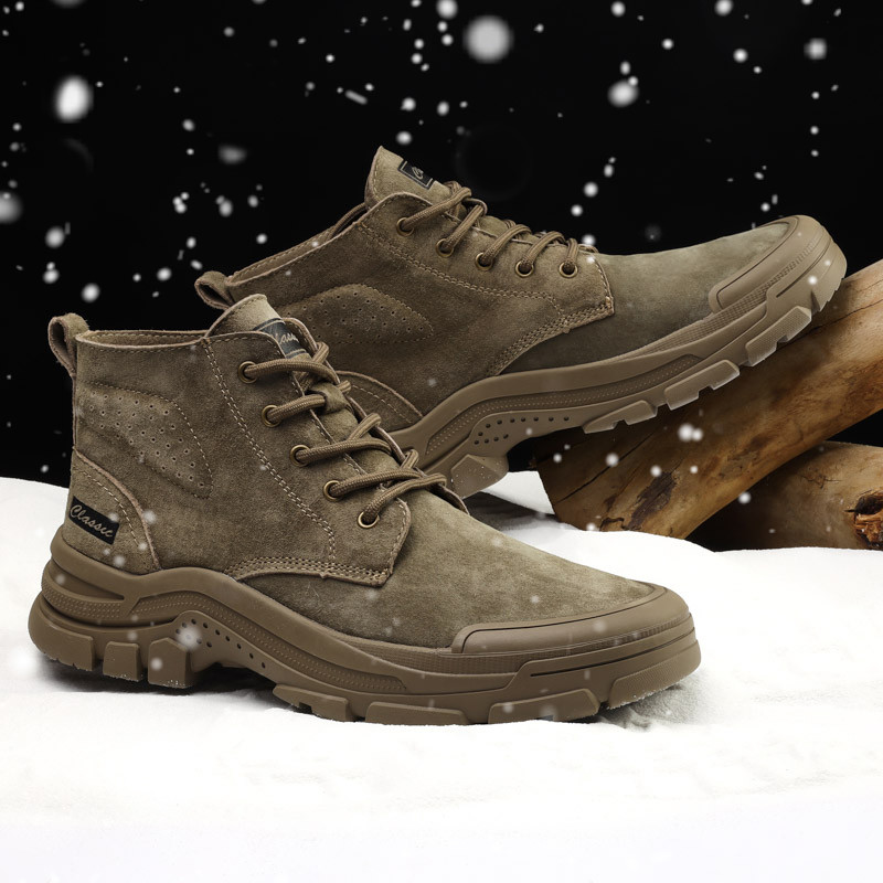 Žiemos šilti vyriški sniego batai Zomšiniai odiniai vyriški motociklo batai su kailiu Madingi rankų darbo kulkšnies batai neslystantys aukštakulniai vyriški batai