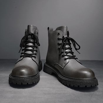 Νέες μπότες 2022 Ανδρικές ψηλές μπότες βρετανικής κορεατικής εργαλειοθήκης Μοντέρνα παπούτσια παντός αγώνα Φθινοπωρινές χειμερινές στρατιωτικές μπότες με φερμουάρ στο πλάι
