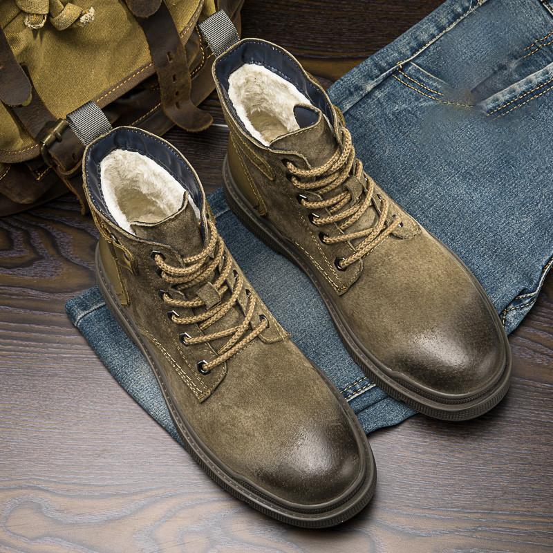 Cizme de iarnă pentru bărbați la modă nouă Cizme de piele calde la gleznă pentru cuplu Cizme de motocicletă impermeabile cu vârf înalt de înaltă calitate.