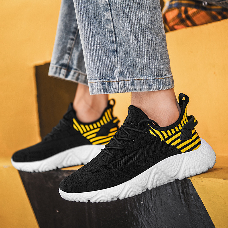 Pánske módne topánky, jarné nové pánske topánky, priedušné bežecké topánky, pevná kórejská verzia ľahkých ležérnych tenisiek, pánske tenisky