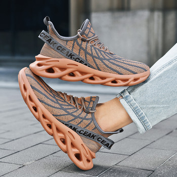 2023 Нови пролетни плоски мрежести ежедневни мъжки маратонки Модни външни неплъзгащи се удобни меки дънни универсални обувки за мъже