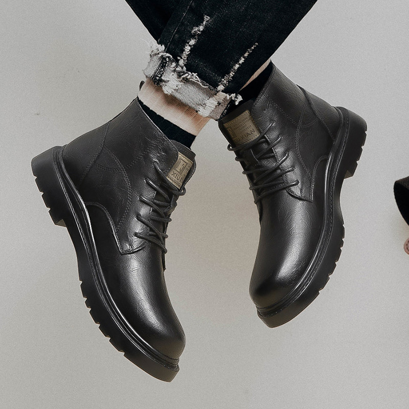 Pánske motocyklové topánky v punkovom štýle, kožené členkové topánky v retro štýle, obchodné topánky, outdoorové a voľnočasové aktivity, základné topánky