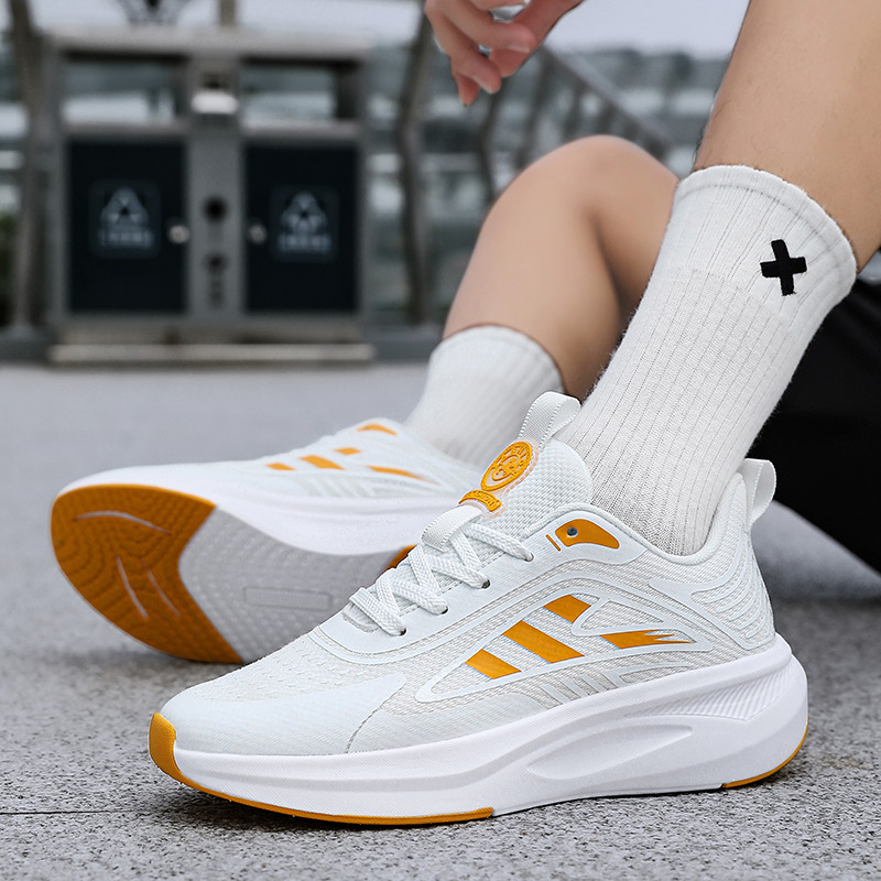 Cipele za muškarce Nove proljetne ravne mrežaste cipele za 2023. na vezanje, ležerne, neklizajuće, udobne mekane podloge, svestrane čvrste tenisice za muškarce