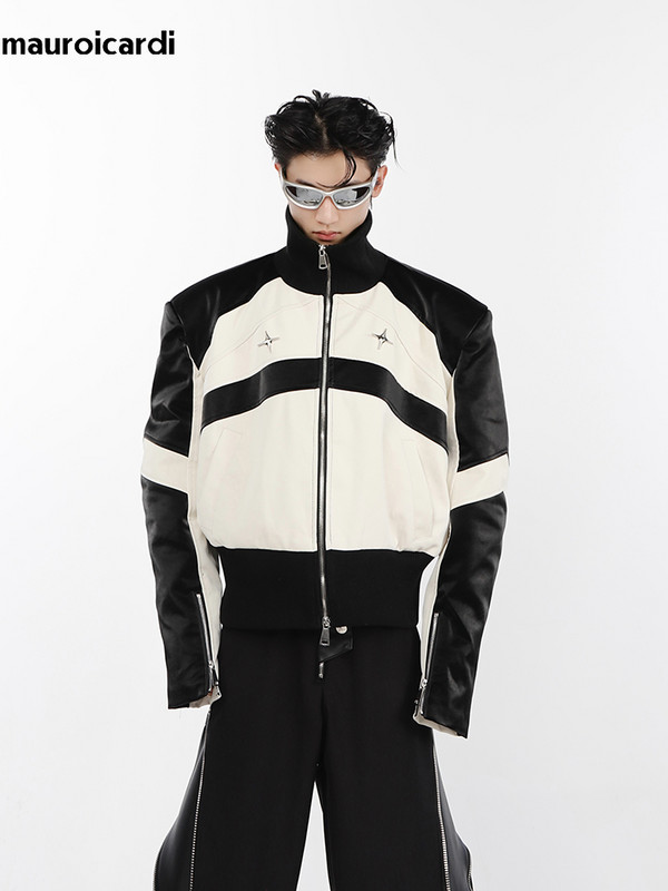 Mauroicardi pavasario rudens negabaritiniai trumpi balti ir juodi kratiniai Pu odinė striukė, vyriški pečių pagalvėlės, užtrauktuku užtraukiami dizainerių drabužiai