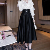 Rimocy Big Swing Μαύρες φούστες με μεγάλη αναμονή Γυναικείες Μόδα Πλισέ Σατέν Midi Φούστα Γυναικεία Πέρλες με κουμπί Μακριές Γυναικείες φούστες για πάρτι