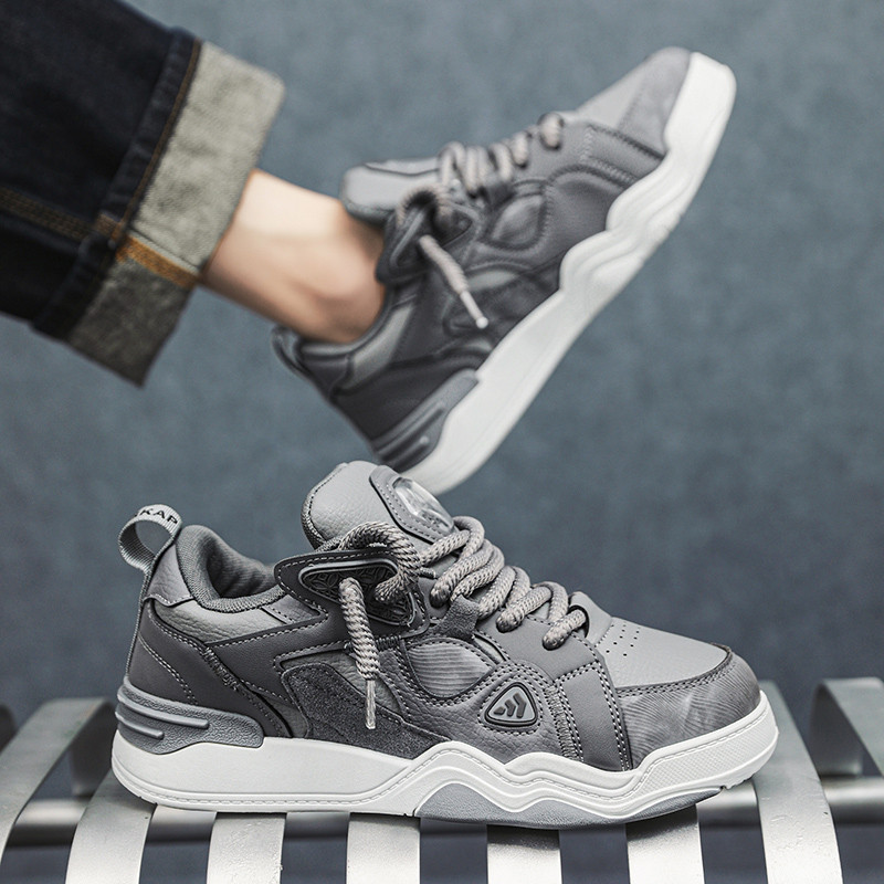 Proljeće 2023. Ležerne muške tenisice s okruglim prstima na vezanje Modne neklizajuće dezodoransne prozračne Univerzalne cipele Jednobojne bijele boje