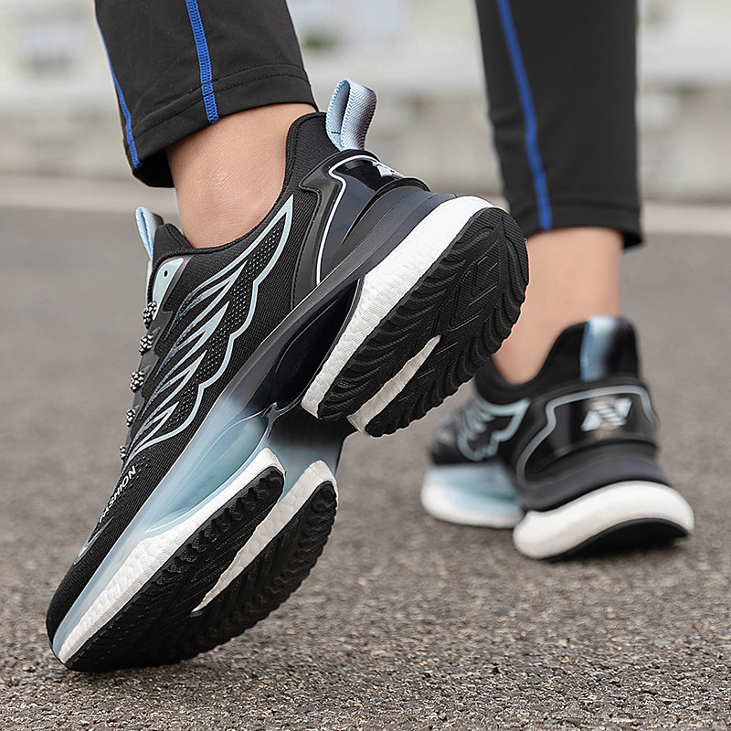 Proljetne ravne svjetleće tenisice za trčanje na vezanje Popcorn potplat Ležerne modne tenisice Udobne mekane potplate Svestrane cipele za muškarce