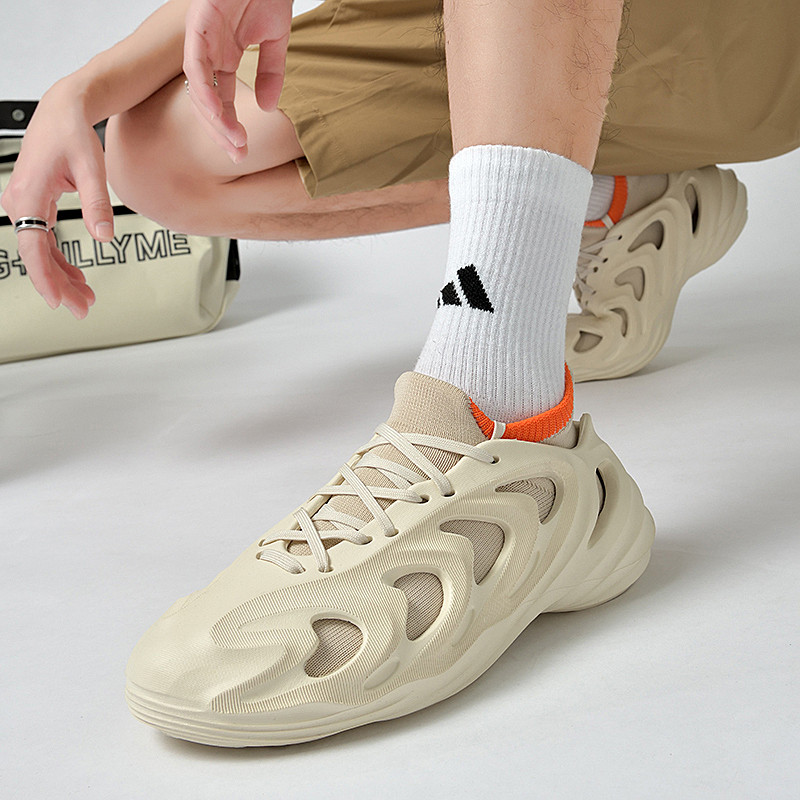 Stepping Shit Feeling Hole Pantofi Spring Baotou Deodorant Anti-alunecare Fund gros Confortabil Fund moale Respirabil Pantofi bărbați