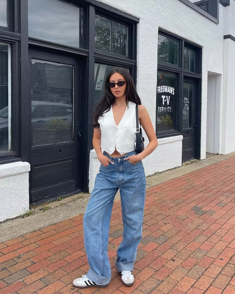 SLTNX TRAF 2023 Vestă de modă pentru femei Veste de vară fără mâneci pentru femei Chic cu decolteu în V Vestă albă pentru femei cu un singur piept.