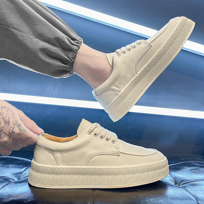 Proljetne muške tenisice s okruglim vrhovima na vezanje, ležerne muške tenisice, modne vanjske neklizajuće dezodoransne prozračne trendove, svestrane muške cipele za 2023.