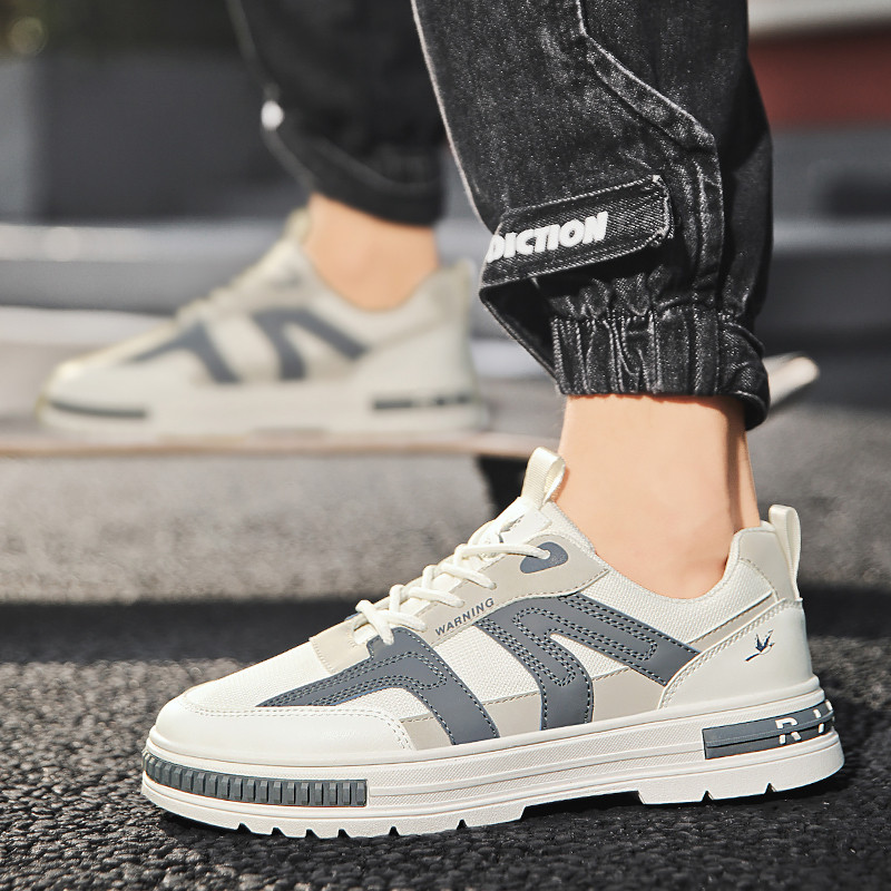 Pánske topánky 2022 Nové módne tenisky pre mužov Kožené topánky Pohodlné ľahké ležérne topánky Vonkajšia turistická obuv Plus Size