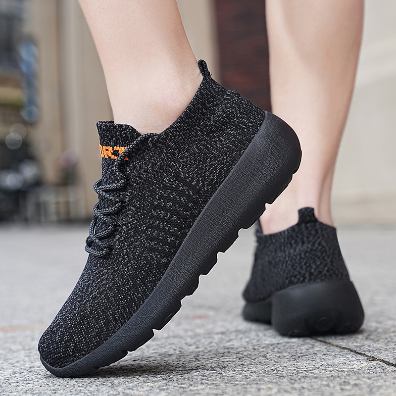 Pánske tenisky 2023 Nové jarné a jesenné módne maskáčové farby Ploché ležérne outdoorové protišmykové mäkké podrážky Pánske vulkanizované topánky