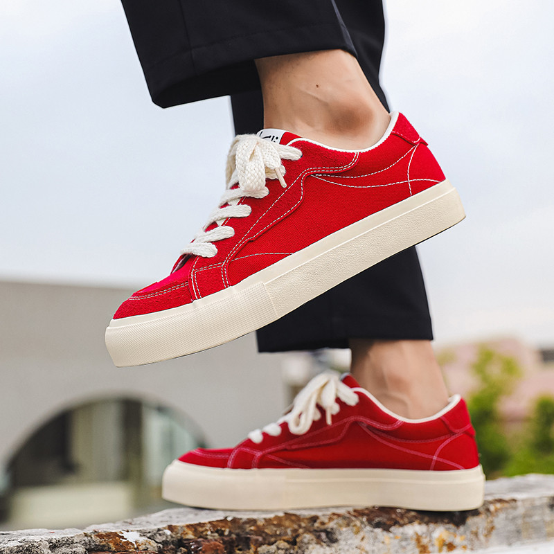 Muške ravne ležerne platnene cipele na vezanje 2023. Nove proljetne cipele za muškarce Jednobojne tenisice na otvorenom Muške plitke muške vulkanizirane cipele