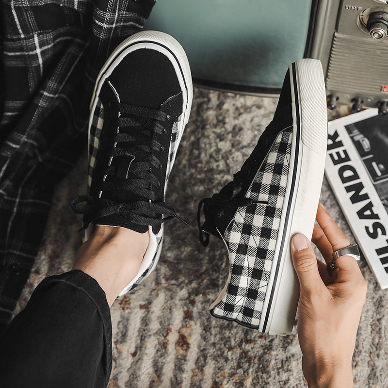 Jesenné nové šnurovacie párové trendy v kórejskej verzii, retro priedušné ležérne kockované pánske topánky, skateboardové topánky s výklenkom