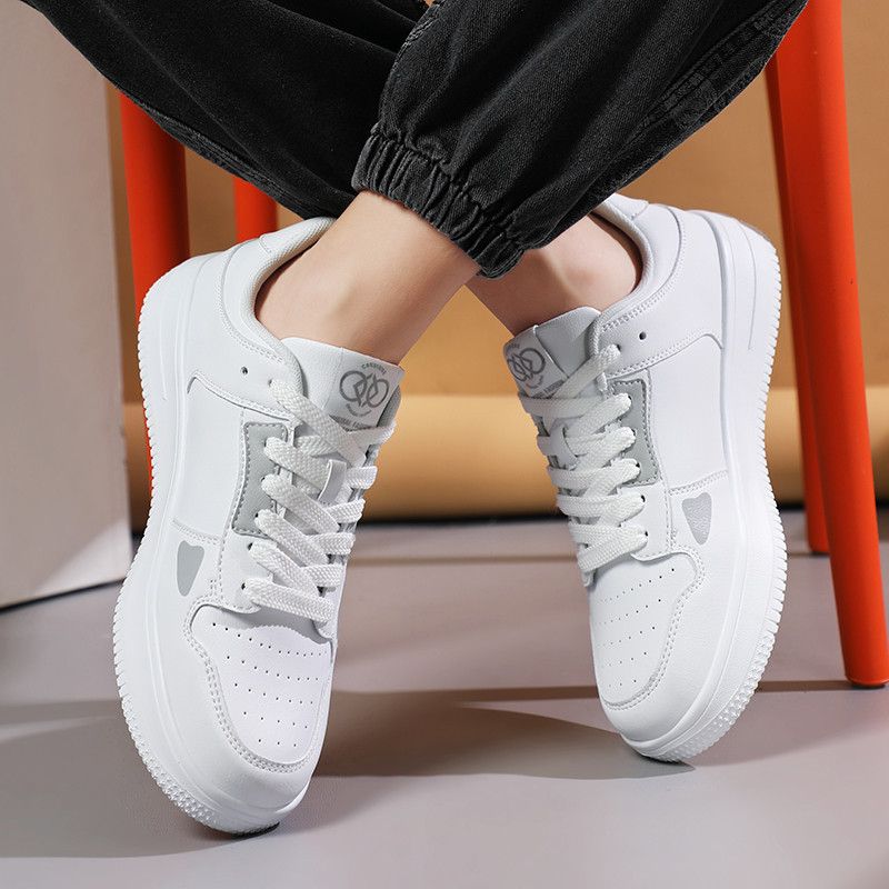 Pánske ležérne topánky na jar s plochými šnurovacími nohavicami, módne, vonkajšie, protišmykové, pohodlné, priedušné, všestranné, trendy