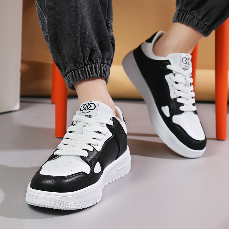 Pánske ležérne topánky na jar s plochými šnurovacími nohavicami, módne, vonkajšie, protišmykové, pohodlné, priedušné, všestranné, trendy