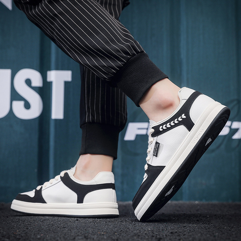 Nove proljetne ravne muške tenisice na vezanje iz 2023., ležerne, neklizajuće, udobne, mekane podloge, prozračne muške cipele za razne vrste