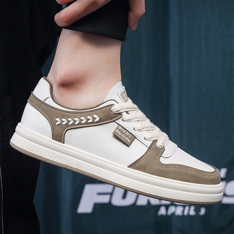 Nove proljetne ravne muške tenisice na vezanje iz 2023., ležerne, neklizajuće, udobne, mekane podloge, prozračne muške cipele za razne vrste