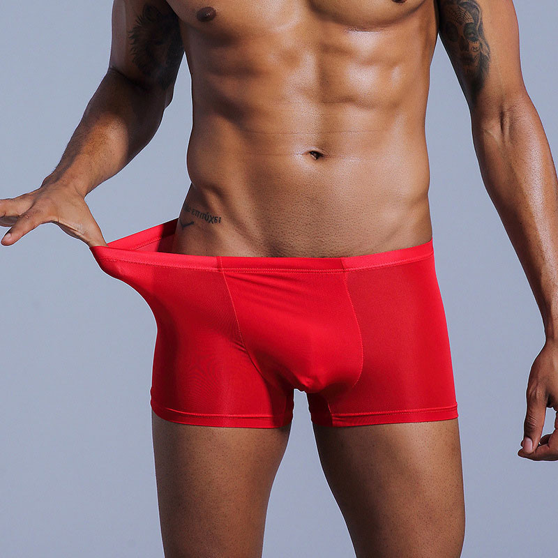 Seksualūs vyriški bokseriniai šortai Ledinio šilko besiūliai vyriški apatiniai užpakaliuką pakeliantys, kvėpuojantys vyriški boksininkai kelnaitės vidurio juosmens apatinės kelnės Cueca