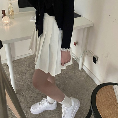 Krátka sukňa, dochádzajúca do práce, vysokoškolská študentka, roztomilá a hravá, viacúčelová BM jesenná a zimná skladaná sukňa