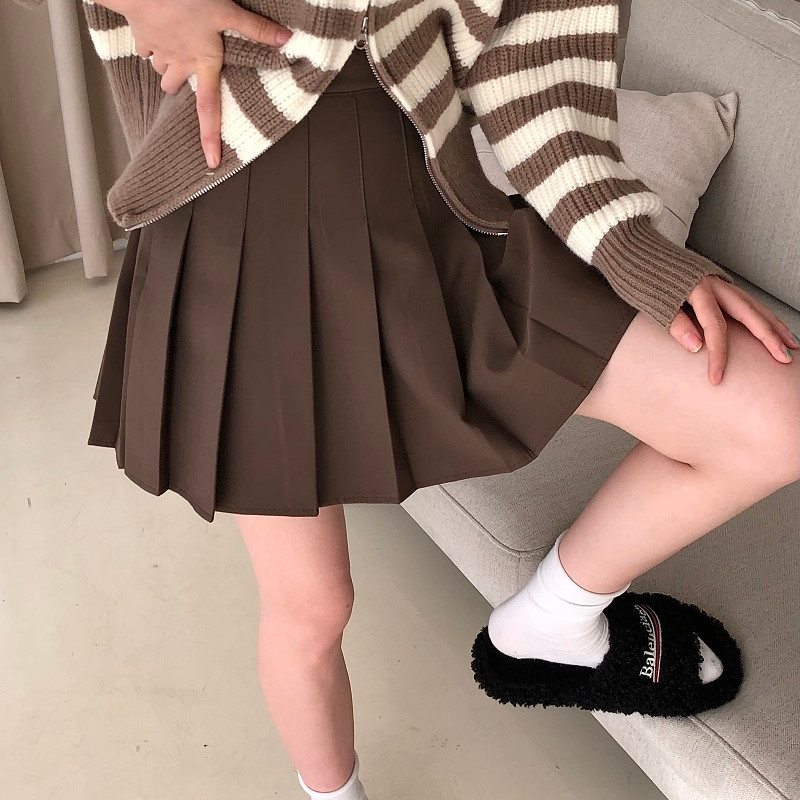 Krátka sukňa, dochádzajúca do práce, vysokoškolská študentka, roztomilá a hravá, viacúčelová BM jesenná a zimná skladaná sukňa