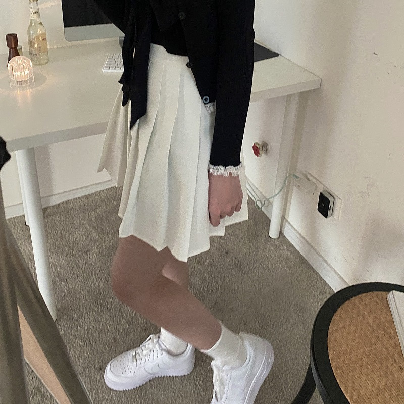 Krátka sukňa, dochádzajúca do práce, vysokoškolská študentka, roztomilá a hravá, viacúčelová BM jesenná a zimná skladaná sukňa