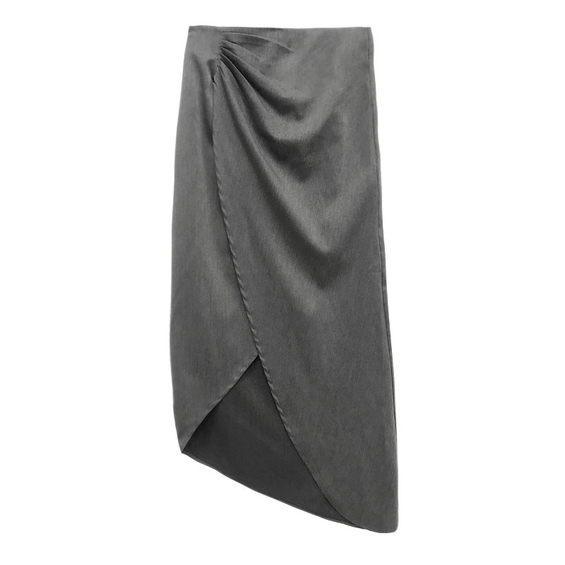 2021. aasta kevade uus Korea versioon kõrge vöökohaga ebakorrapärase lõhikuga seelikust, mustast keskmise pikkusega seelikust, keskaegsest plisseeritud seelikust