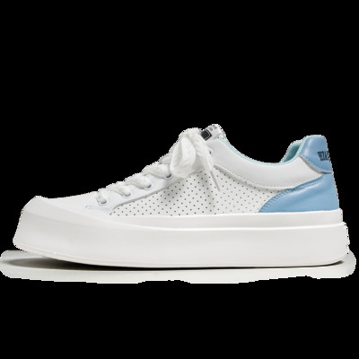 Cipele za muškarce Proljeće 2023. Novo s debelim potplatom, s okruglim prstima i vezanjem, ležerne modne neklizajuće prozračne jednobojne čvrste muške tenisice