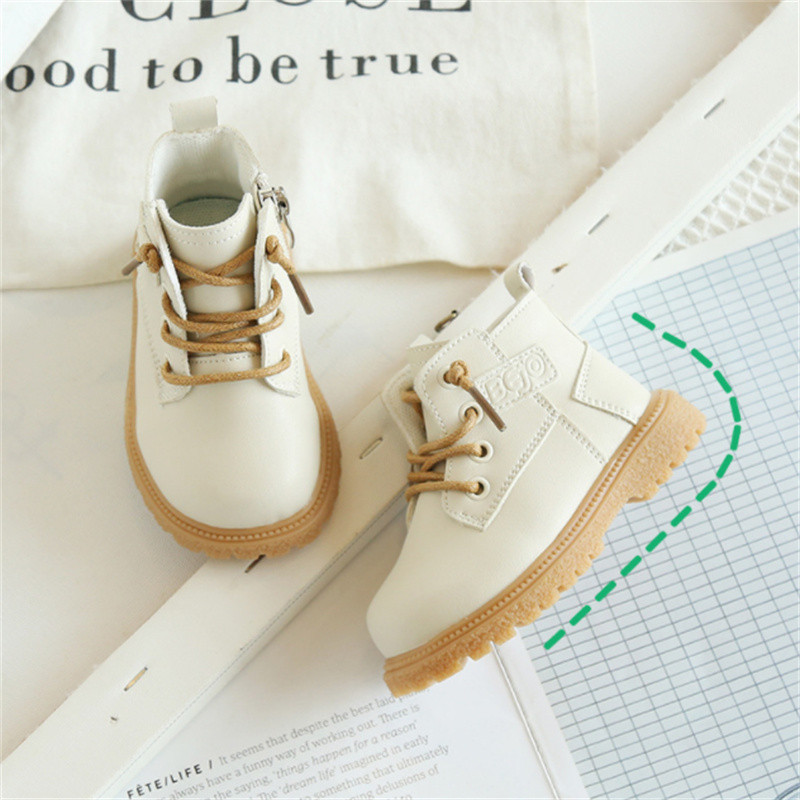 2023 m. Nauji pavasario/rudens batai kūdikiams, odiniai britiško stiliaus berniukų madingi batai guminiai padai su užtrauktuku šonuose mažiems mergaitėms 15–25 m.