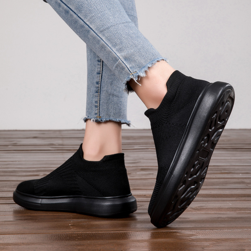 Nove mrežaste leteće tkane tenisice, ležerne, neklizajuće, udobne, mekane potplate, modne, prozračne, sveobuhvatne, muške vulkanizirane cipele