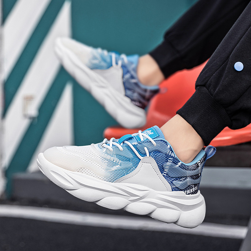 Batai vyrams 2023 m. pavasariniai suvarstomi tinkliniai storo pado madingi lauko neslystantys patogūs minkštu padu kietu, negili vyriški sportbačiai