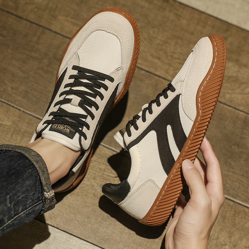 Nove proljetne i jesenske ravne muške cipele za slobodno vrijeme na vezanje za proljeće i jesen 2023., modne neklizajuće, udobne, mekane čvrste cipele za muškarce