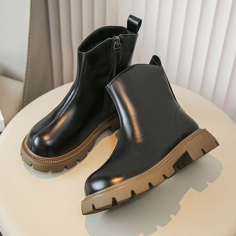 2023 m. nauji mergaičių batai, juodi neslystantys vaikiški, madingi, universalūs, minkšti britiško stiliaus, šaunūs princesiški trumpi batai iš poliuretano pavasario rudens berniukui