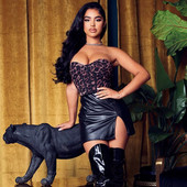 Fete sexy de primăvară deasupra genunchiului Mini fuste din piele PU neagră de vară pentru femei cu talie înaltă, cu despărțire în față, fustă scurtă bodycon DS371