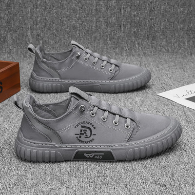 Vyriški vulkanizuoti batai vasariniai ledo šilko laisvalaikio sportiniai batai madingi plokščiapadžiai korėjietiški batai 2022 m. Nauji kvėpuojantys vaikščiojimo batai