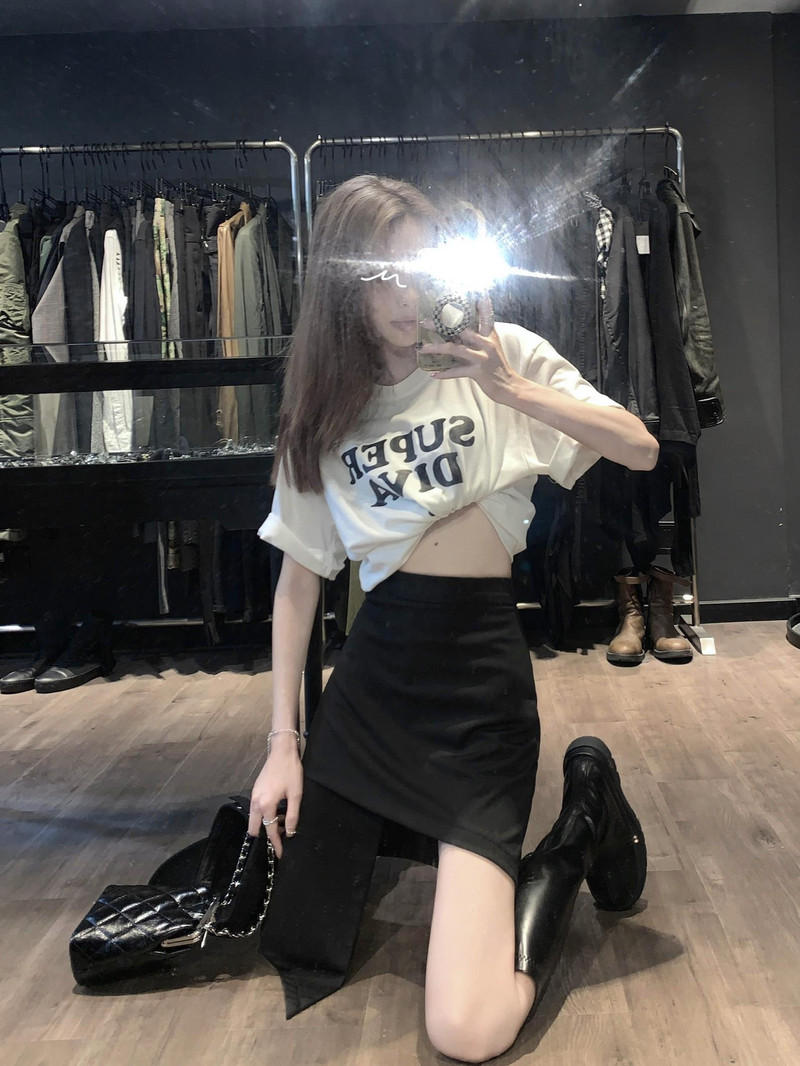 Nepravilne mini suknje Ženske kratke hlače visokog struka s patentnim zatvaračem Korejska vintage crna seksi ulična odjeća Y2K hip pop dizajnerska uska klupska odjeća