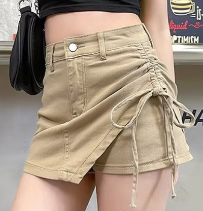 3 spalvų Džinsiniai sijonai Moteriški Asimetriškas dizainas Prašmatnus plonas aukštu liemeniu vasaros Ins Populiarūs koledžo moteriški drabužiai Faldas Suvarstomi