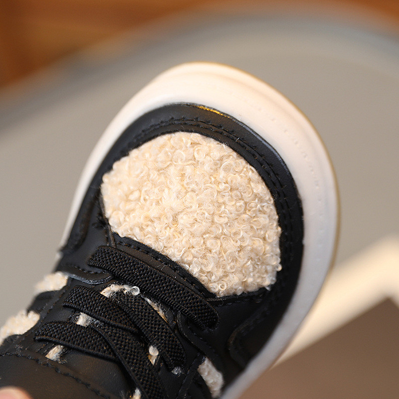 Dječja Zimska pamučna obuća Djevojčice Tople čizme za snijeg s debljim krznom Zimska sportska obuća za dječake Meke zimske cipele za bebe