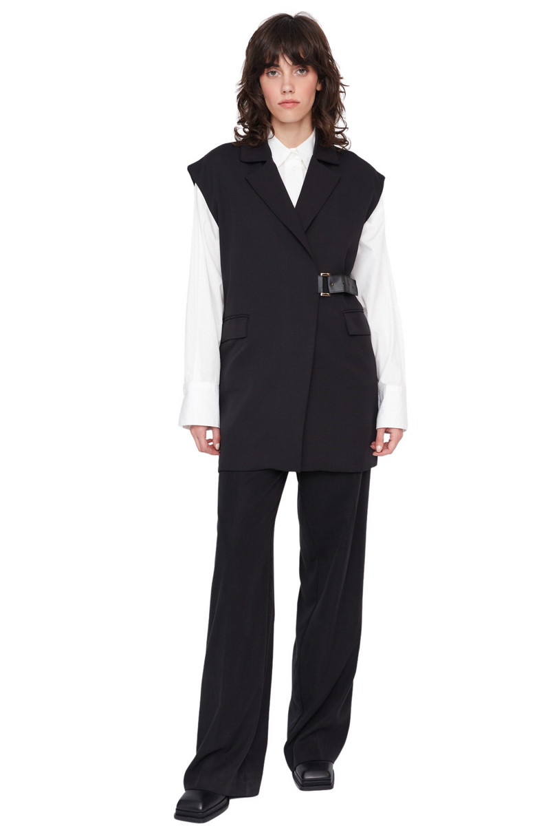 Vestă hijab supradimensionată pentru femei Trendyol cu mânecă zero