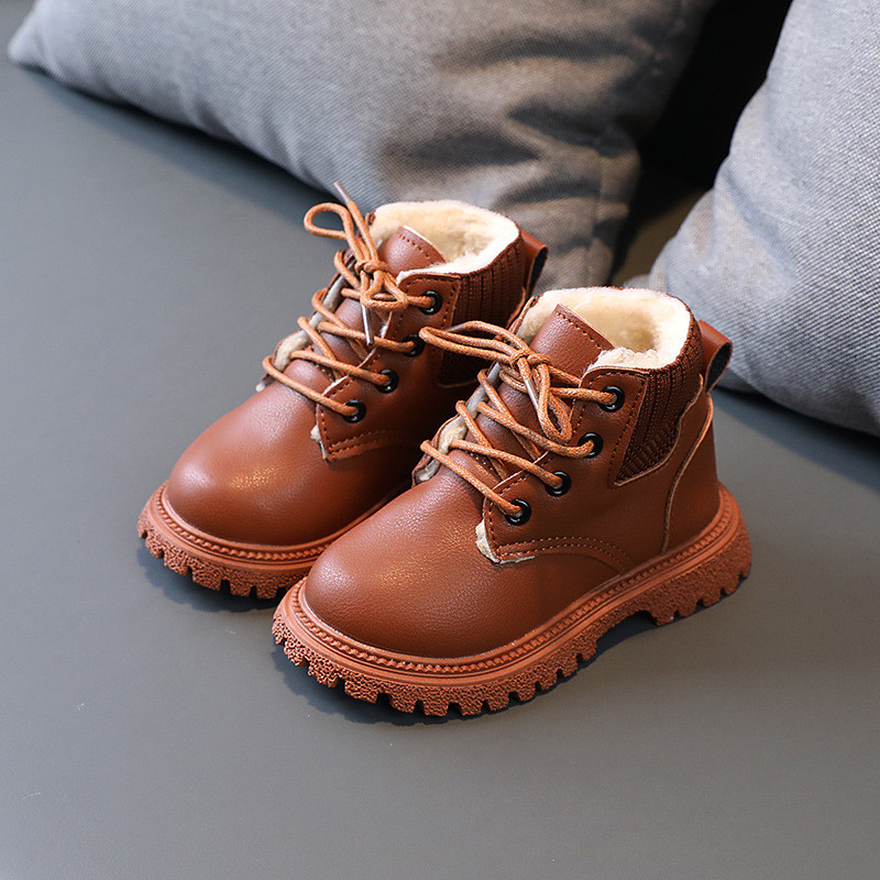 Dječje čizme za snijeg u novom stilu 2022. Djevojčice Dječaci Plišane kratke čizme Ležerne tople cipele za gležnjeve Dječje modne tenisice za djecu F07195