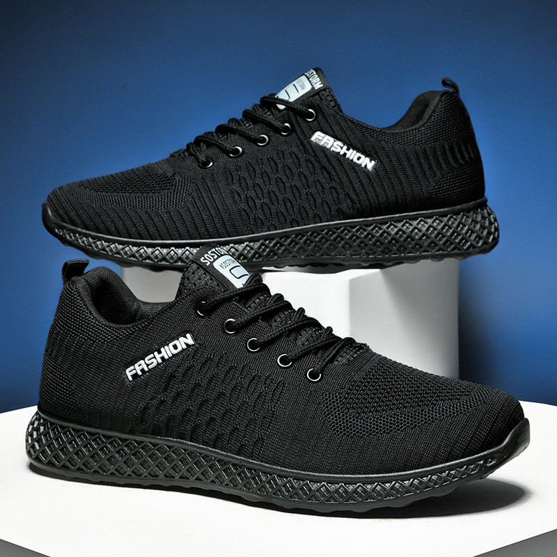 Vanjske muške tenisice Vulkanizirane cipele 2021. Muške ležerne cipele Modne prozračne lagane sportske cipele za muškarce Udobne