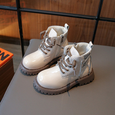 Prekės ženklo dizaineris Gražūs vaikiški batai mergaičių batai paprastas juodos smėlio spalvos mažos mergaitės laisvalaikio batų platforma žieminiai kulkšnies batai G09222