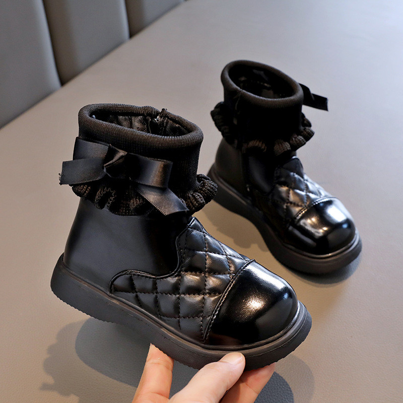 2023 Cizme pentru copii la mijlocul gambei Toamnă Iarnă Ghete noi pentru copii pentru fetiță Pantofi Volane Piele PU Fermoar lateral Cizme pentru fete G09151