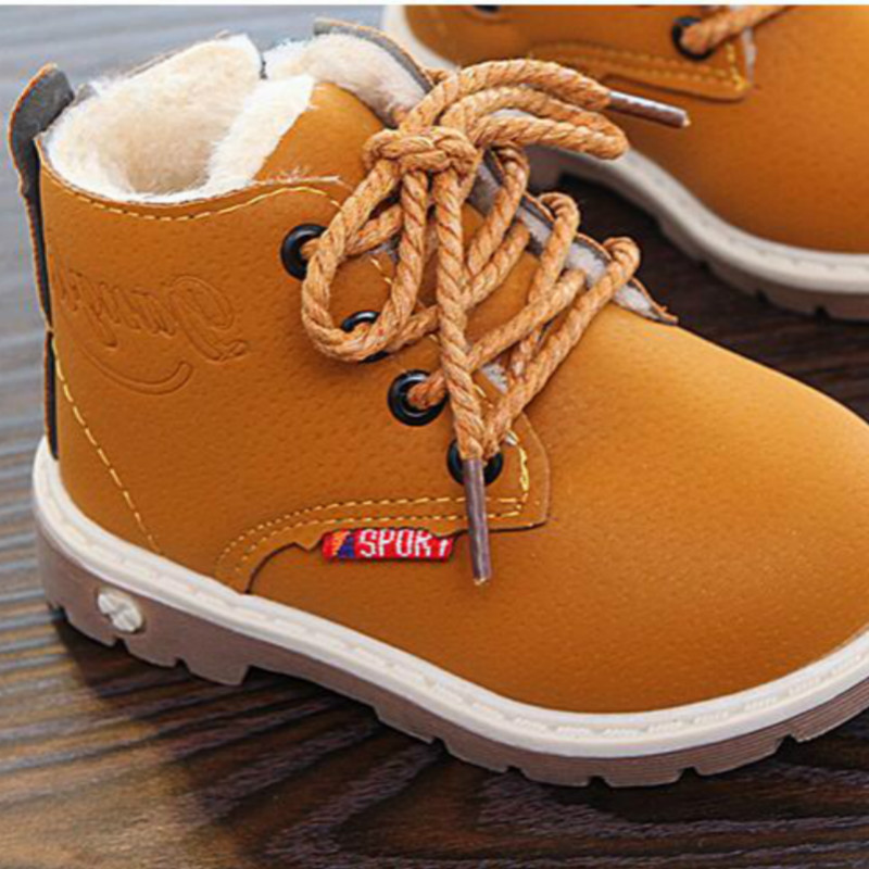 Vruća rasprodaja Dječje čizme Kožna obuća Dječaci Jesen Zima Tople pamučne cipele Modne djevojčice Dječje čizme Neklizajuće